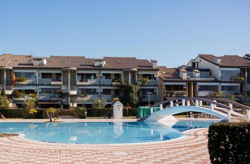 Casa Lorenzo Apartment Desenzano del Garda Exterior foto